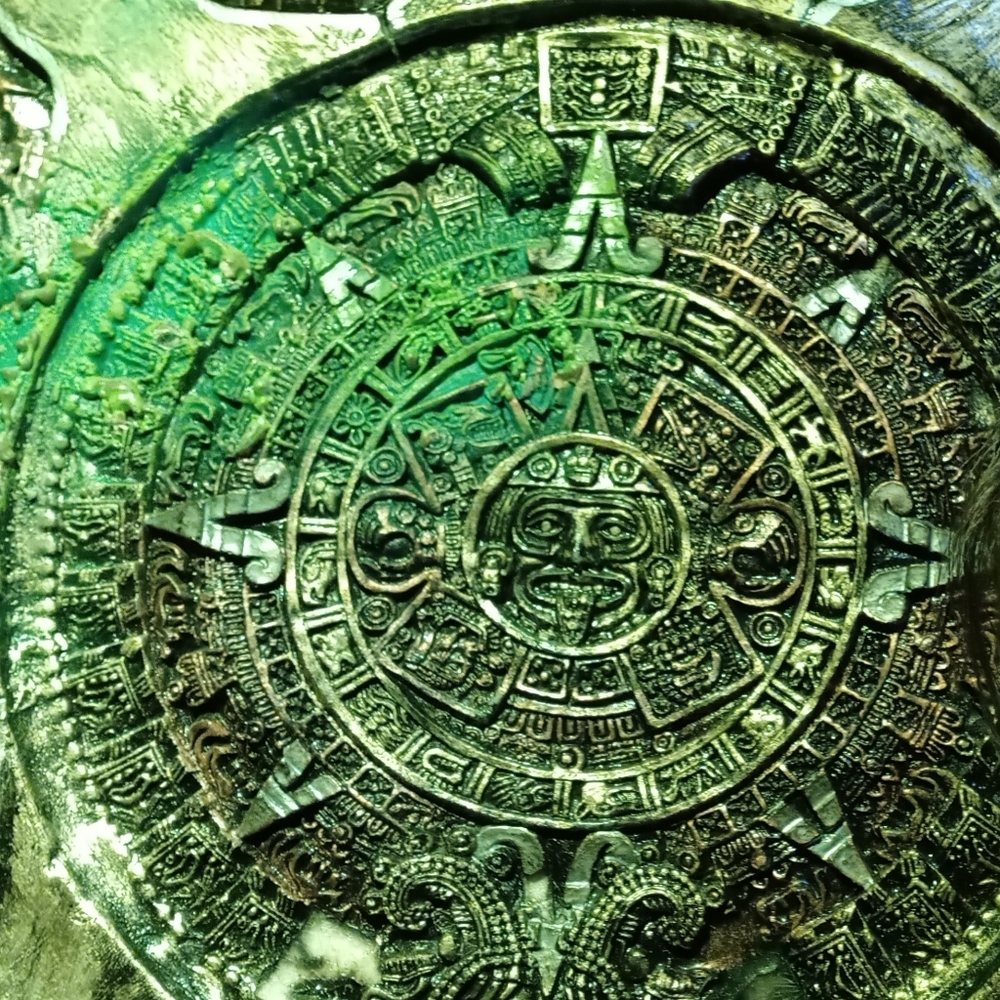 Meet your Posher, Selena